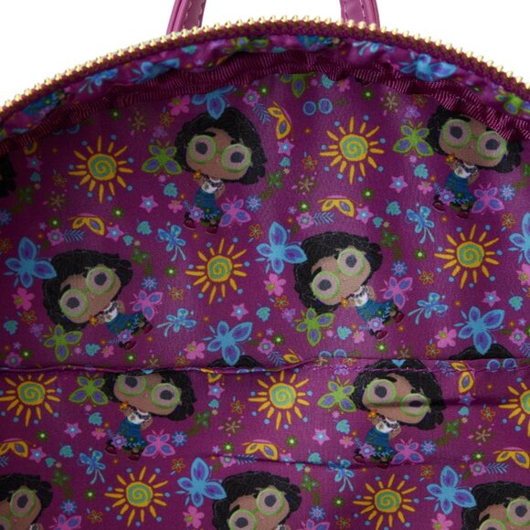 Limited Edition Casa Madrigal Mirabel Pop! and Bag Bundle main image 7